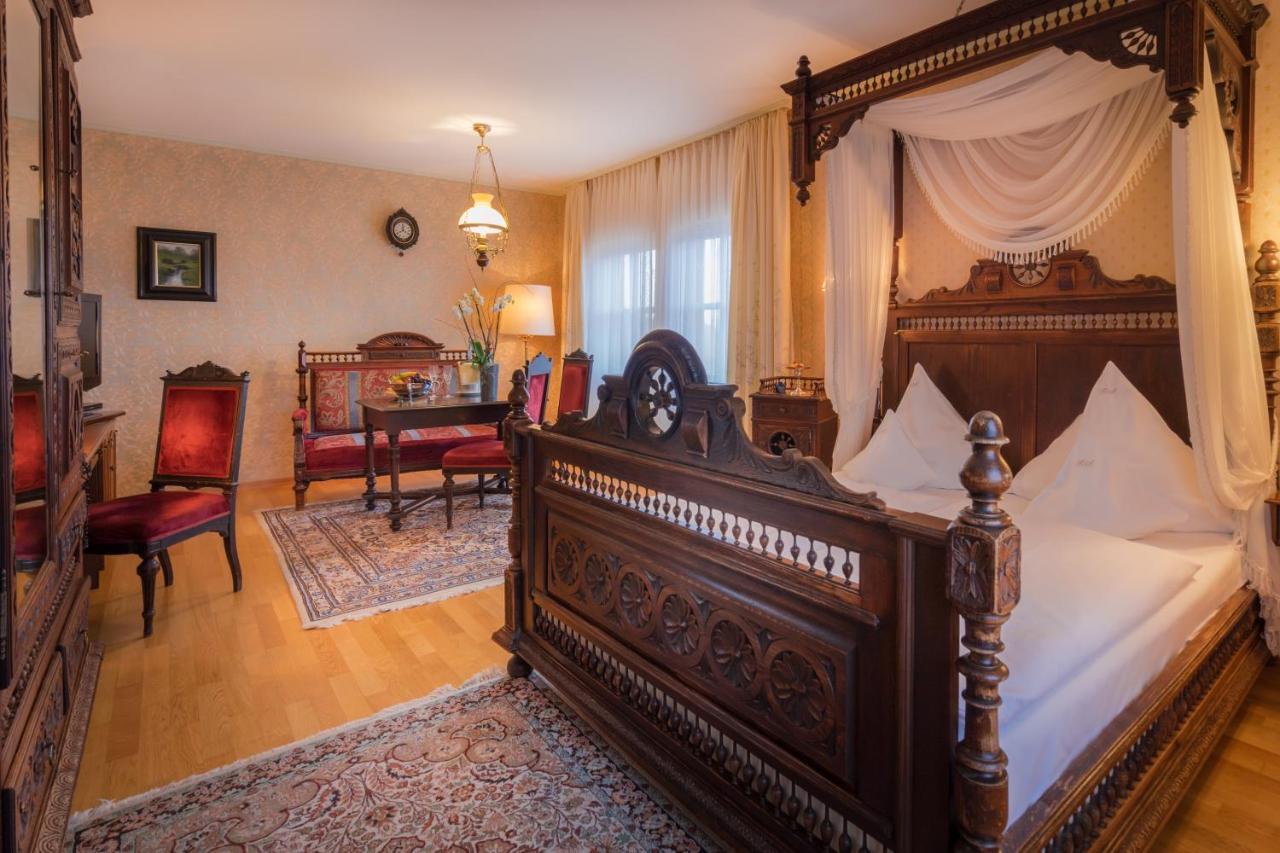 Schlosshotel Kurfuerstliches Amtshaus Dauner Burg Esterno foto