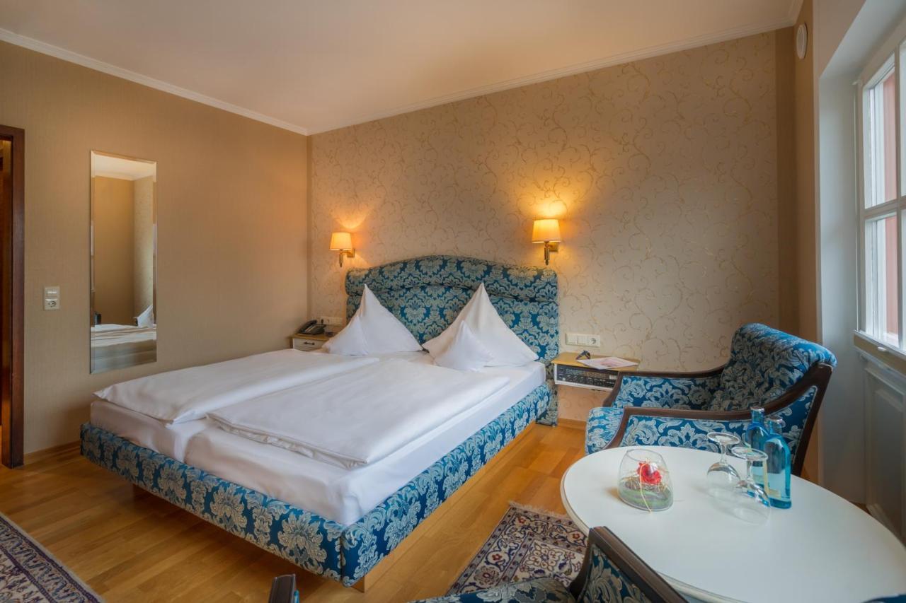 Schlosshotel Kurfuerstliches Amtshaus Dauner Burg Esterno foto