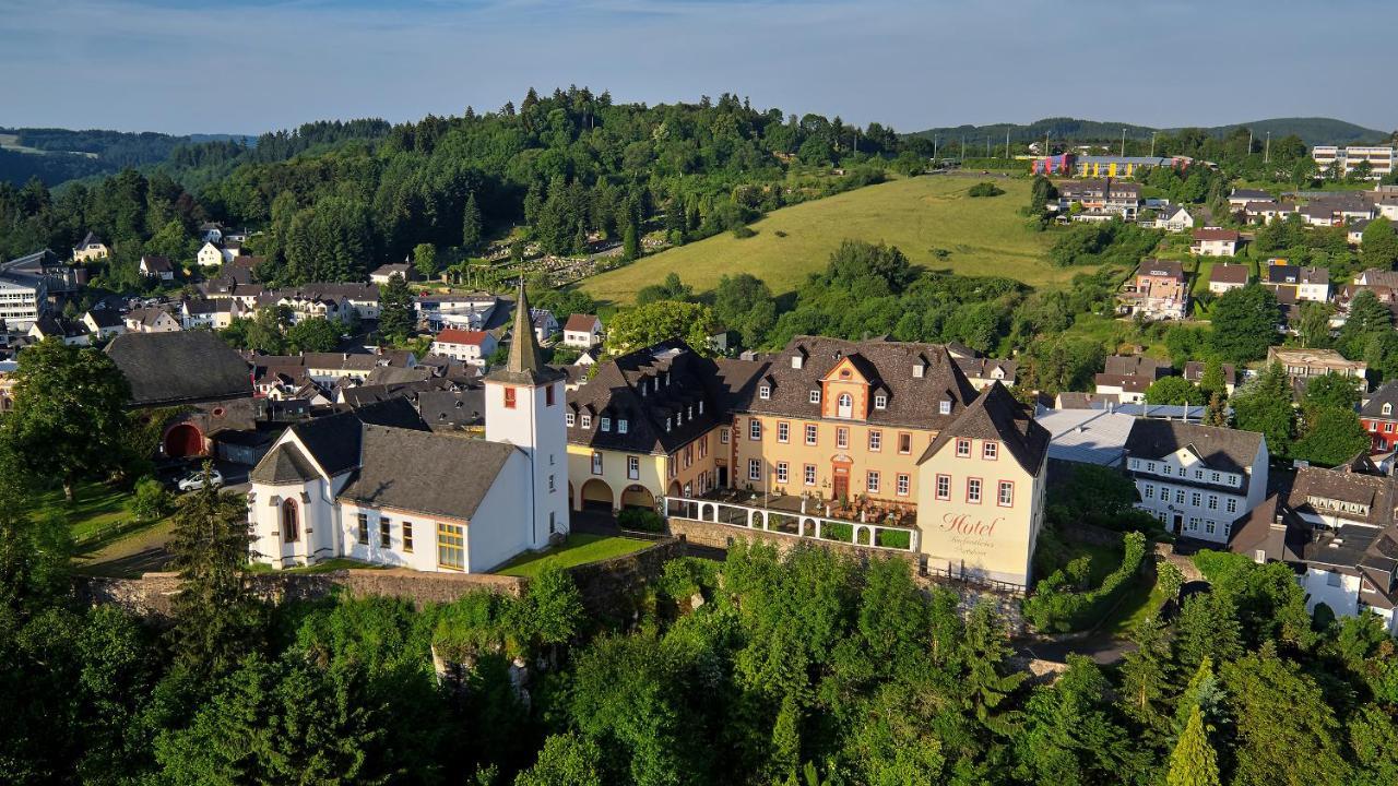 Schlosshotel Kurfuerstliches Amtshaus Dauner Burg Esterno foto