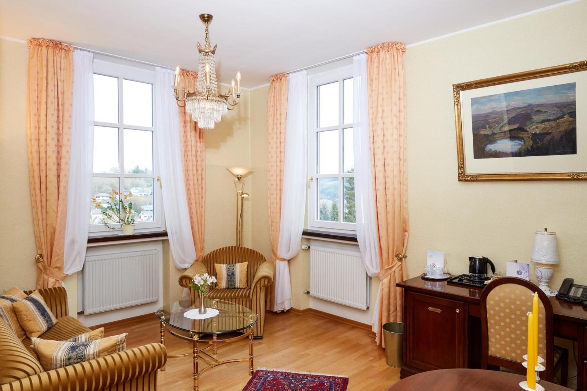 Schlosshotel Kurfuerstliches Amtshaus Dauner Burg Esterno foto