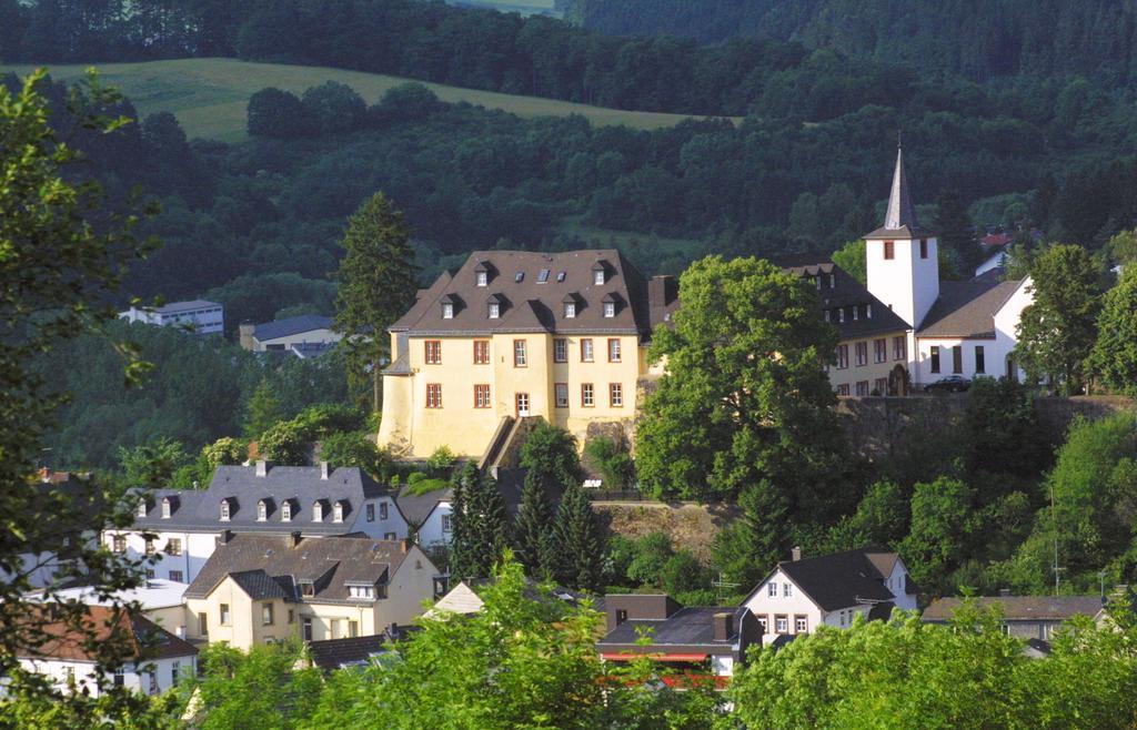 Schlosshotel Kurfuerstliches Amtshaus Dauner Burg Esterno foto